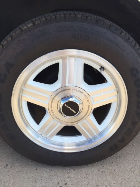 1992 White Chevrolet Camaro Coupe