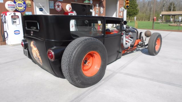1927 Black Ford Model T