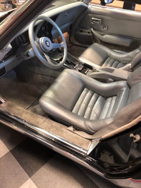 1978 BLACK/SILVER Chevrolet Corvette Coupe