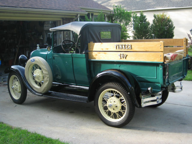 1928 VALLEY GREEN/BLACK Ford Model A PICK-UP