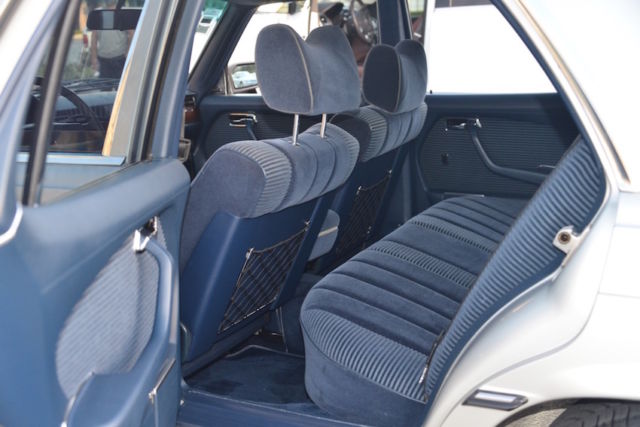 1980 SILVER Mercedes-Benz S-Class Sedan