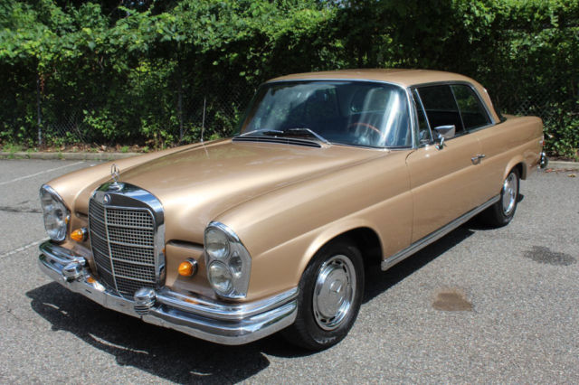 1968 Tan Mercedes-Benz 200-Series Coupe