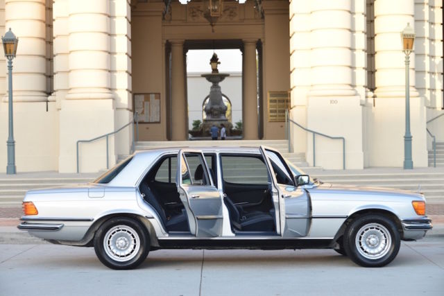 1980 SILVER Mercedes-Benz S-Class Sedan