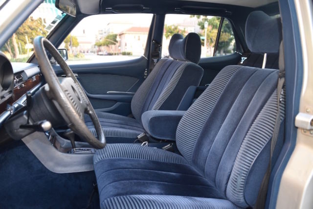 1980 SILVER Mercedes-Benz S-Class Sedan