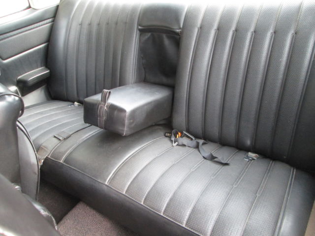 1973 Gray Mercedes-Benz 200-Series Coupe