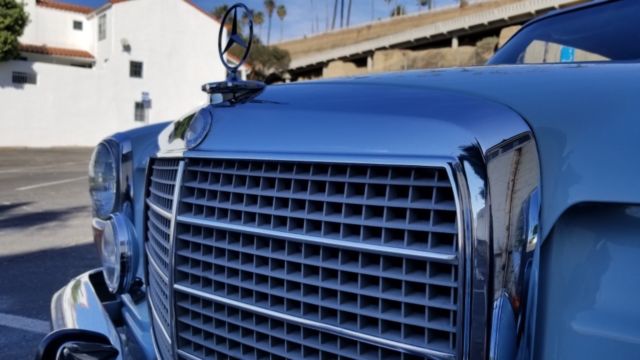 1973 Blue Mercedes-Benz 200-Series Coupe