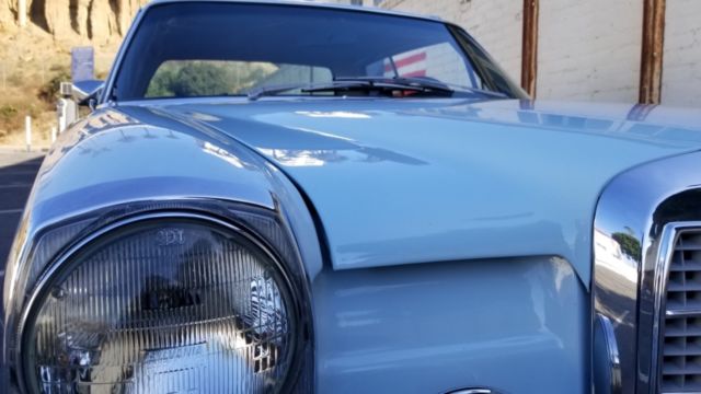 1973 Blue Mercedes-Benz 200-Series Coupe