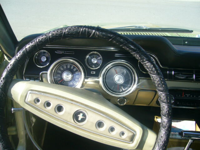 1968 Green/Black Ford Mustang Coupe