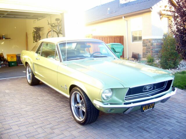 1968 Green/Black Ford Mustang Coupe