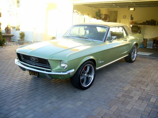 1968 Green/Black Ford Mustang Coupe