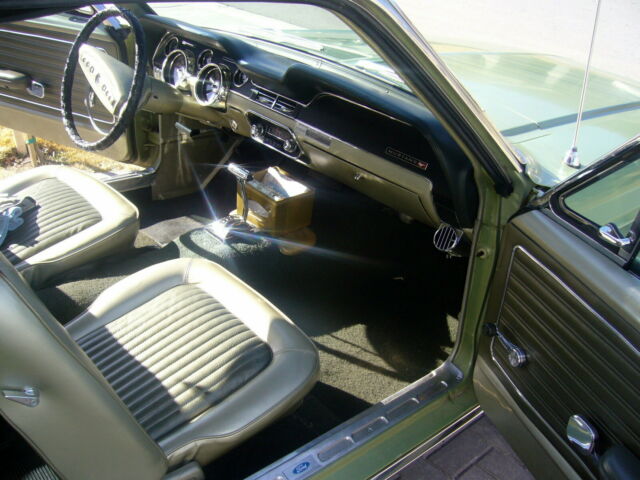 1968 Green/Black Ford Mustang Coupe