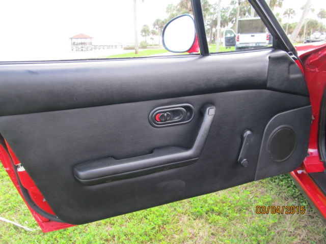 1990 Red Mazda MX-5 Miata Convertible