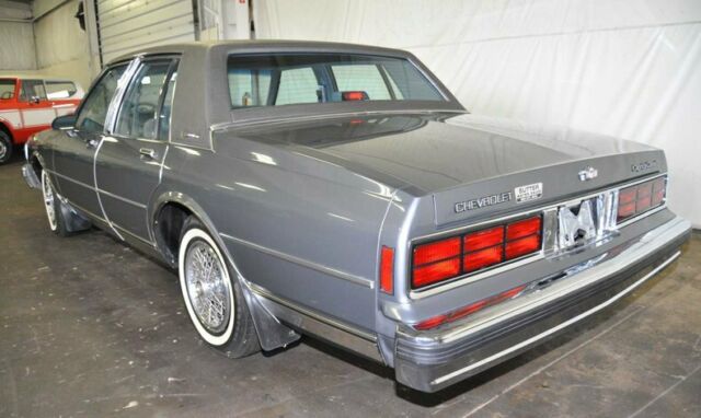 1989 Gray Chevrolet Caprice Sedan