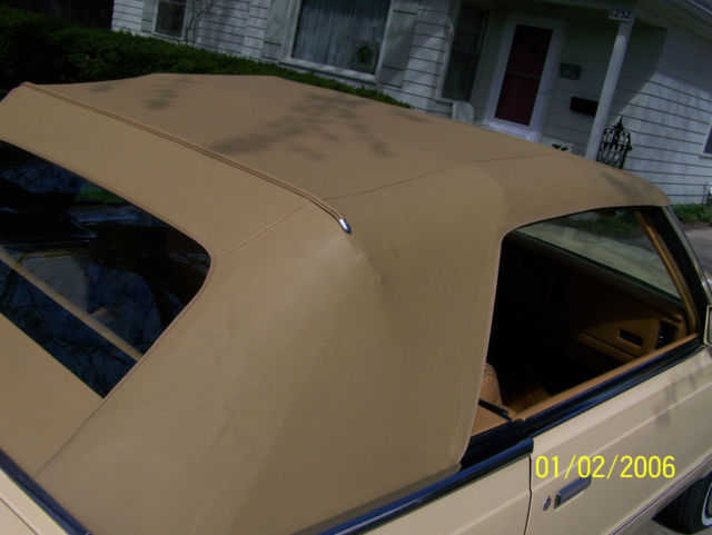 1985 GOLD Dodge 600 CONVERTIBLE Convertible