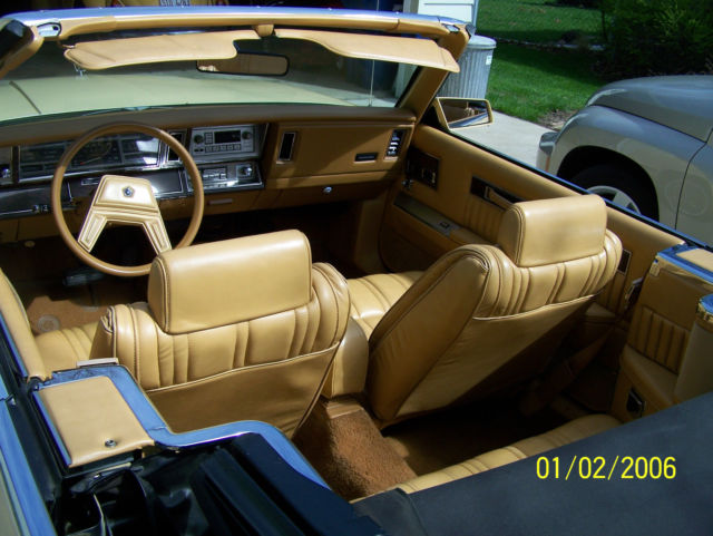 1985 GOLD Dodge 600 CONVERTIBLE Convertible