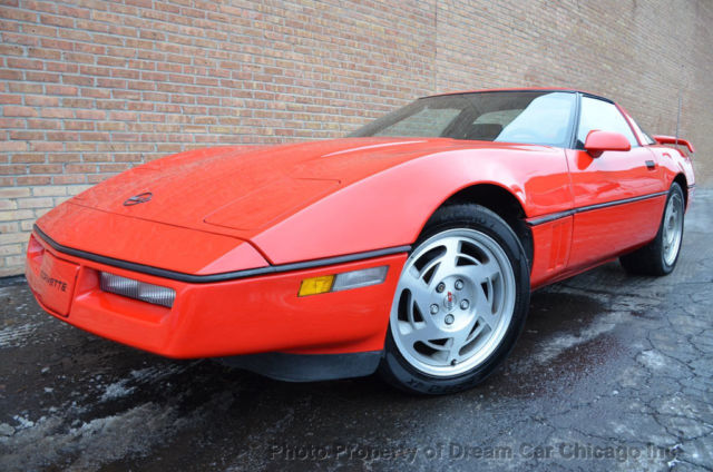 1990 Red Chevrolet Corvette Hatchback