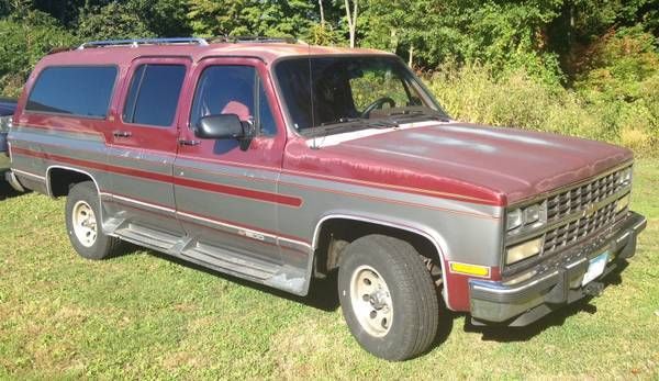 1991 Red Chevrolet Suburban SUV