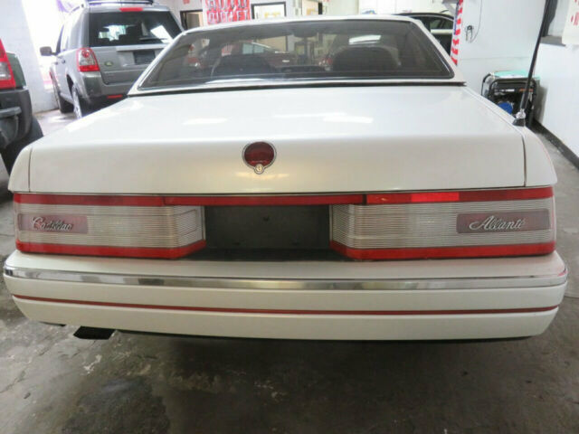 1990 White Cadillac Allante Convertible