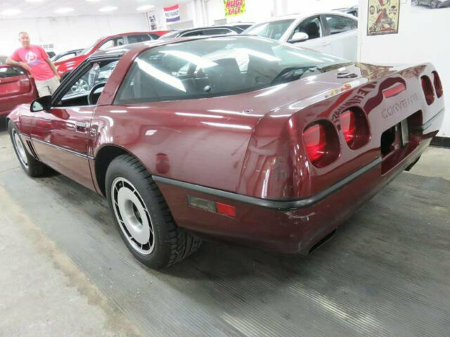 1985 Burgundy Chevrolet Corvette Hatchback