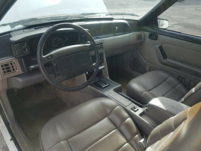 1991 White Ford Mustang Coupe