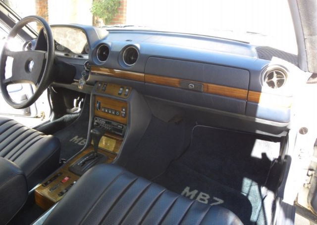 1980 White Mercedes-Benz 300-Series Coupe