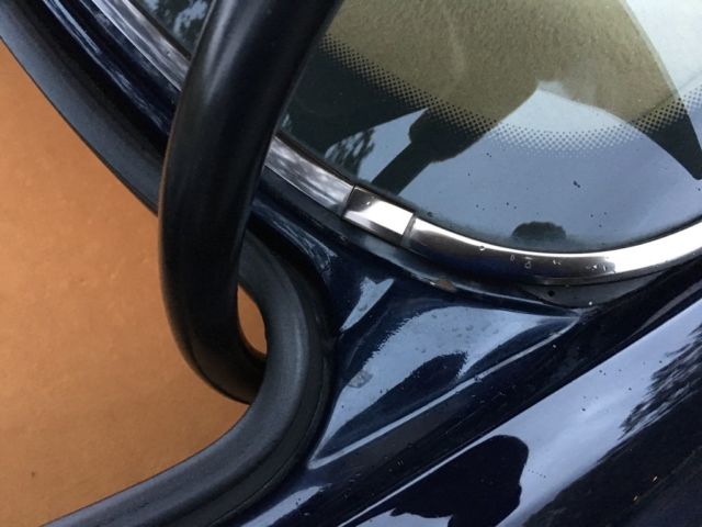 1991 Dark Blue Mercedes-Benz 300-Series Coupe