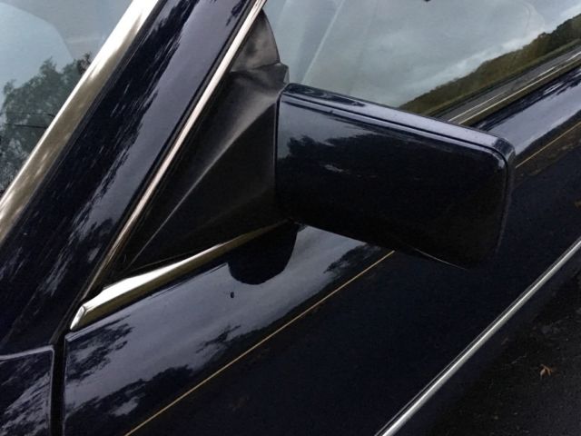 1991 Dark Blue Mercedes-Benz 300-Series Coupe