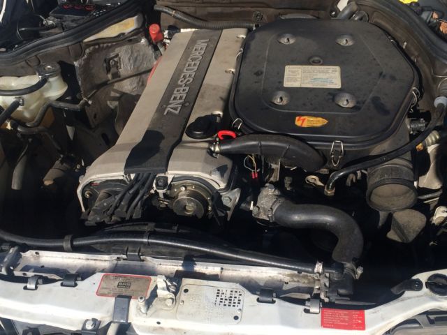 1992 White Mercedes-Benz E-Class Coupe