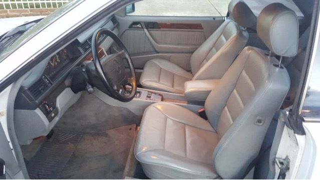 1992 White Mercedes-Benz E-Class Coupe