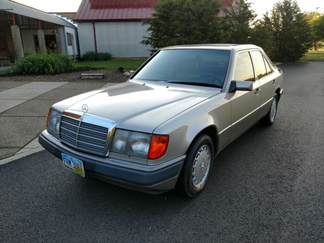 1991 Tan Mercedes-Benz E-Class Sedan