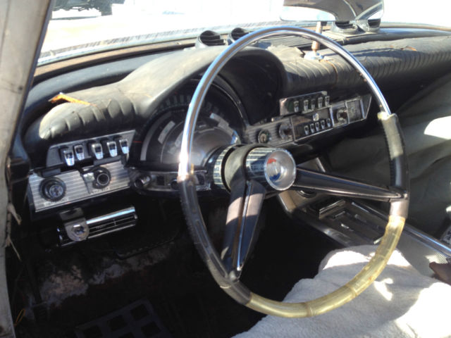 1961 white/Rust Chrysler 300 Series Coupe