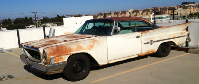 1961 white/Rust Chrysler 300 Series Coupe