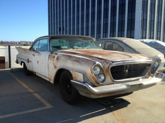 1961 white/Rust Chrysler 300 Series Coupe