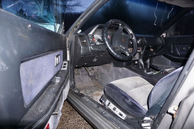 1987 Gray Nissan 300ZX Coupe