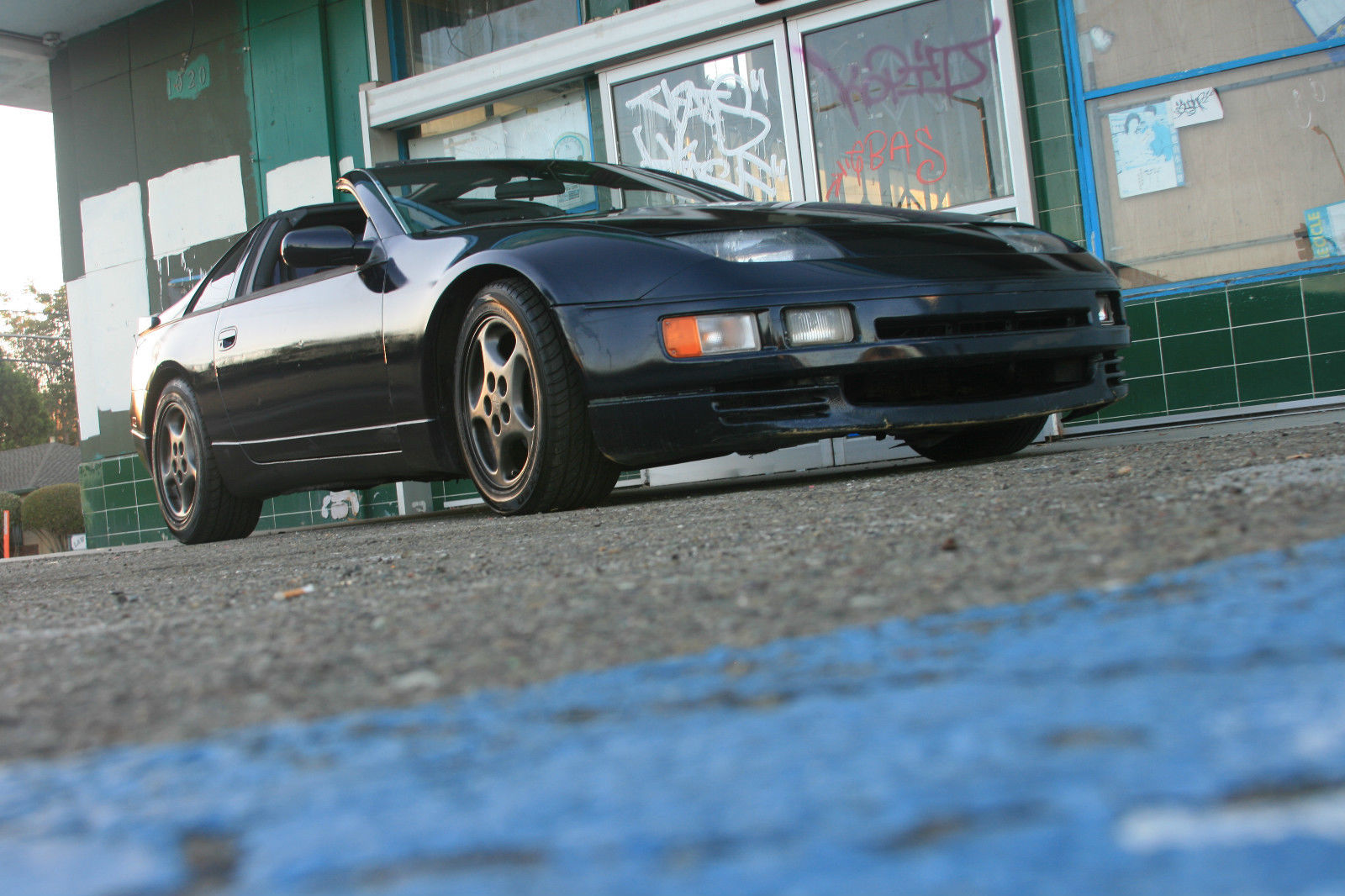 1991 Midnight Blue Nissan 300ZX Fastback