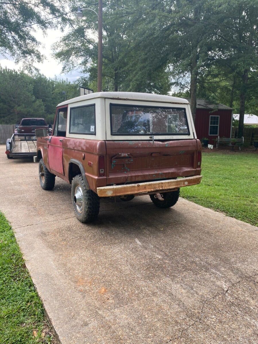 1973 Brown Ford Bronco Convertible