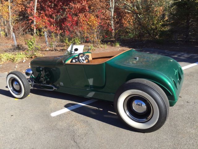 1927 Green Ford Model T Convertible