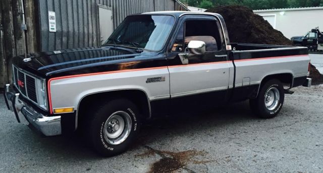 1986 Black GMC Sierra 1500 Standard Cab Pickup