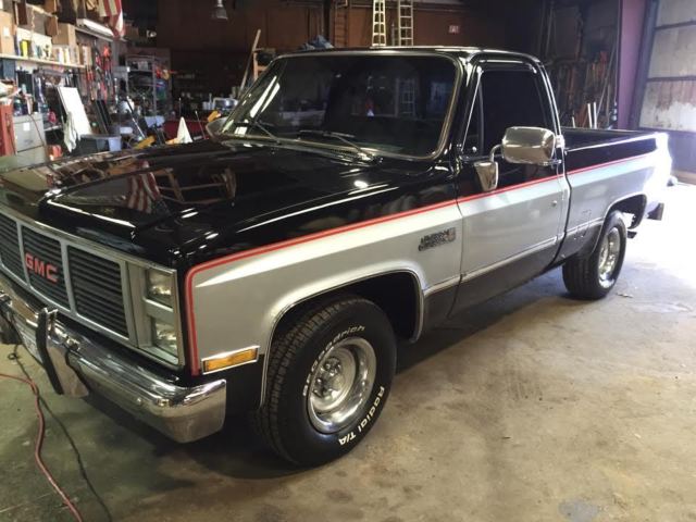 1986 Black GMC Sierra 1500 Standard Cab Pickup