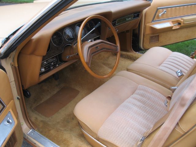 1979 Yellow Ford Thunderbird Coupe