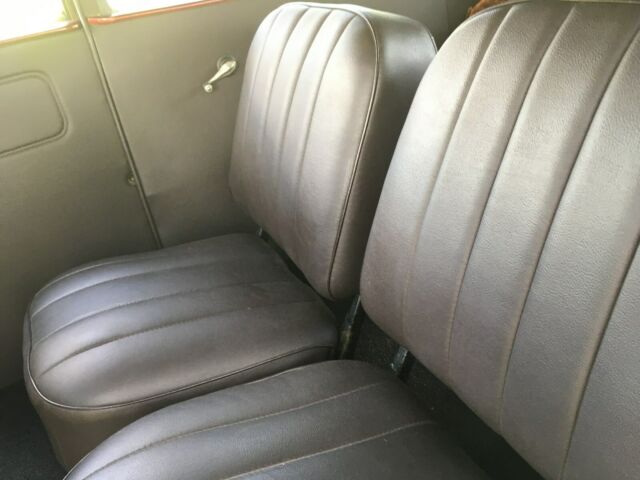 1931 gray Ford Model A 2dr