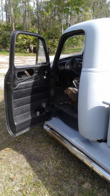 1953 gray GMC 3100 pick up