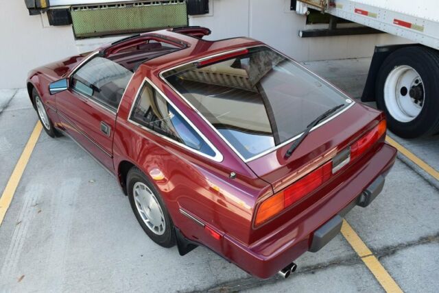 1987 Burgundy Nissan 300ZX Coupe