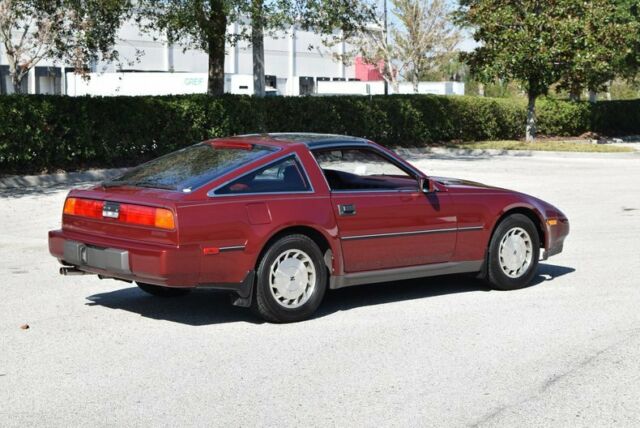 1987 Burgundy Nissan 300ZX Coupe
