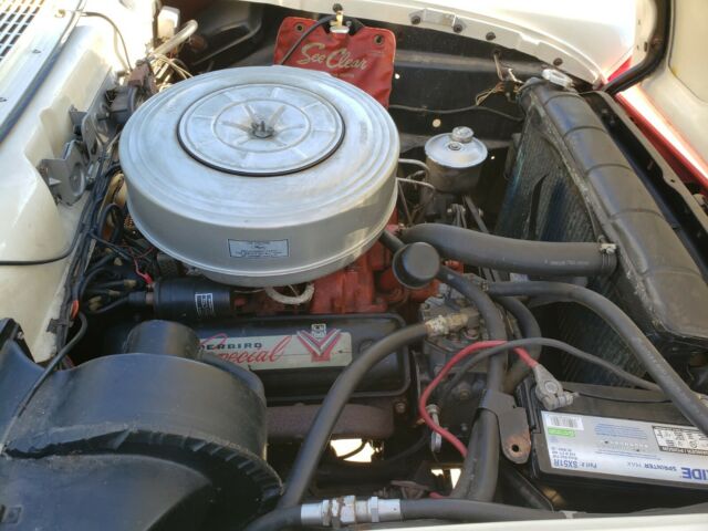 1957 Ford Fairlane Sedan