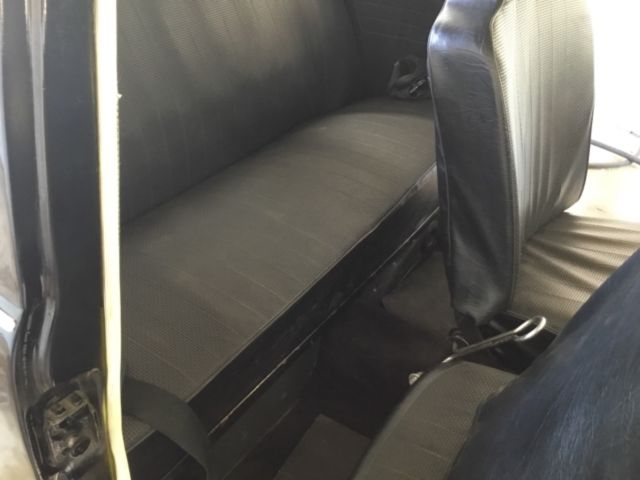 1972 Black Volkswagen Beetle - Classic Coupe