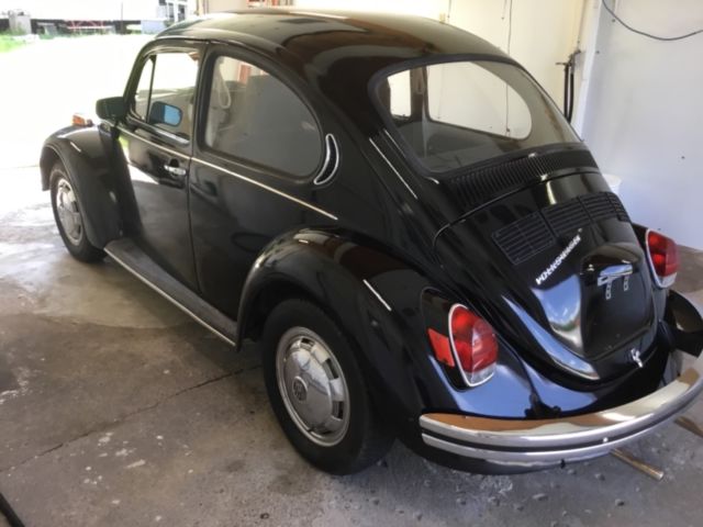 1972 Black Volkswagen Beetle - Classic Coupe