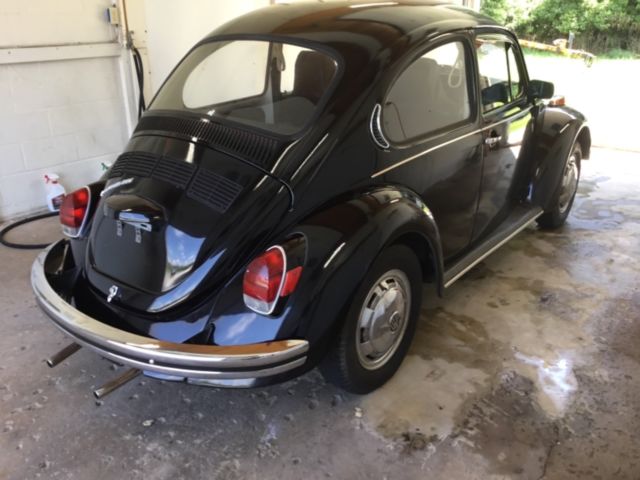 1972 Black Volkswagen Beetle - Classic Coupe