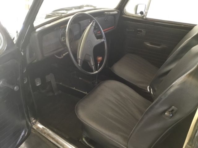 1972 Black Volkswagen Beetle - Classic Coupe