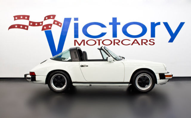 1986 GRAND PRIX WHITE Porsche 911 Coupe
